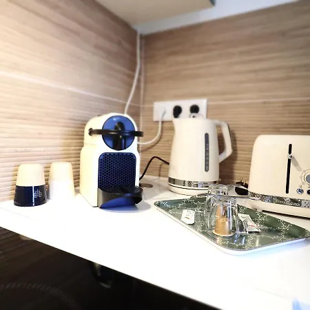 Le Royal 2 - Centre - Proche Thermes - Haussmannien Apartment *