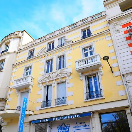 Le Royal 2 - Centre - Proche Thermes - Haussmannien